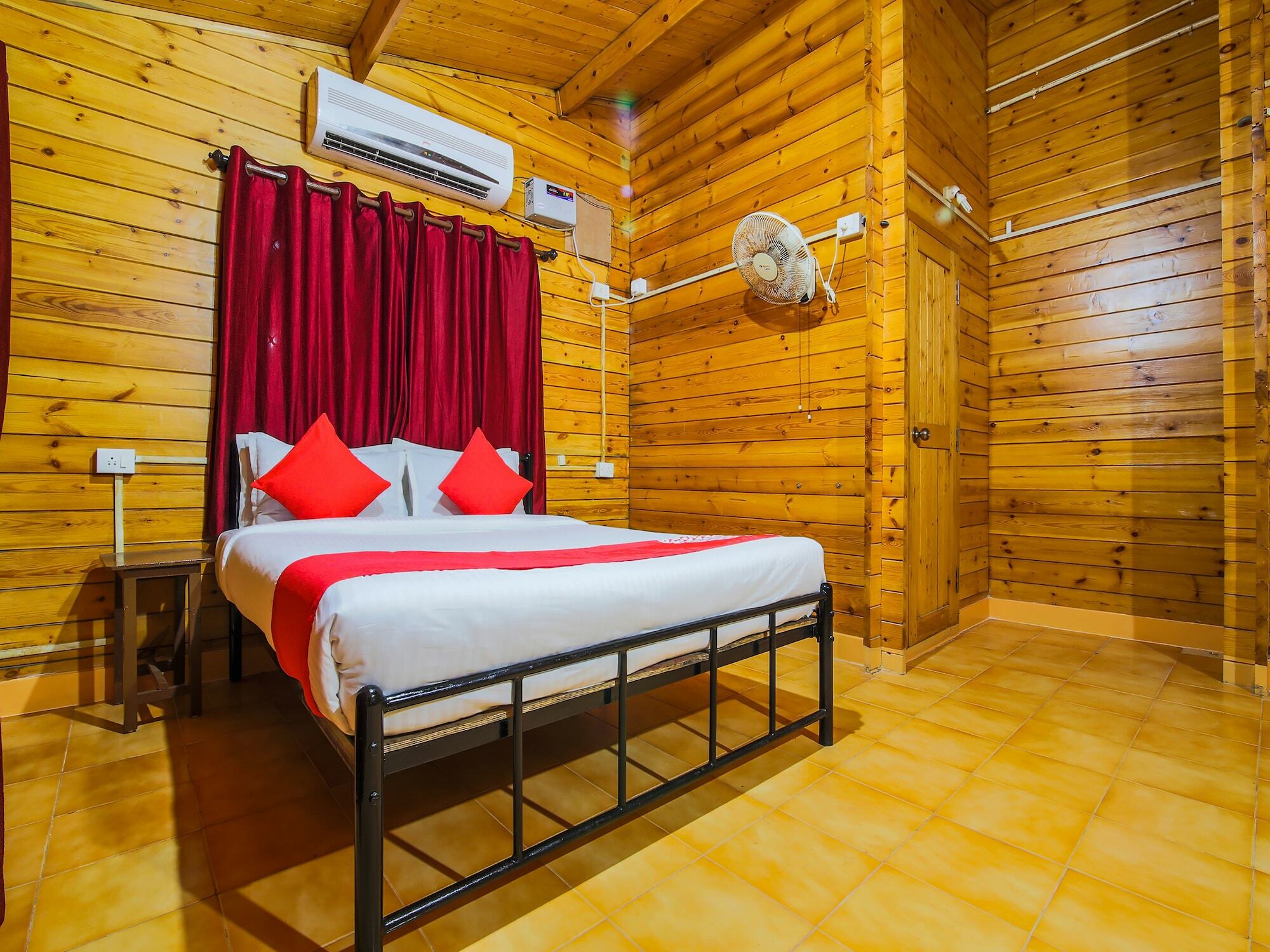 Royal Suites Anjuna Bagian luar foto