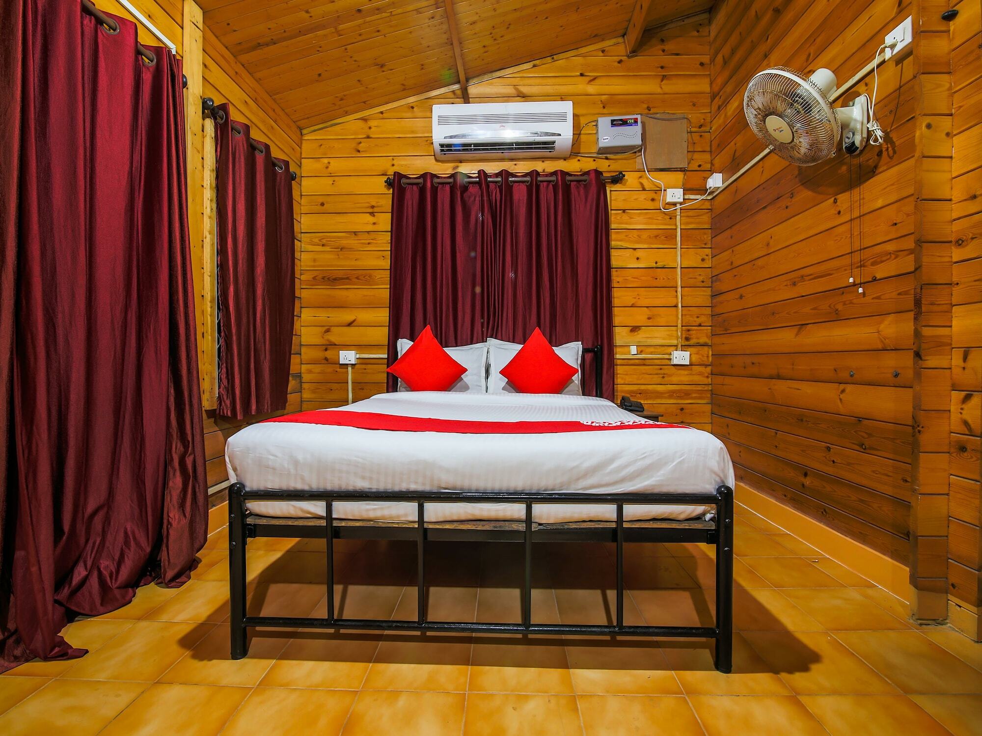 Royal Suites Anjuna Bagian luar foto