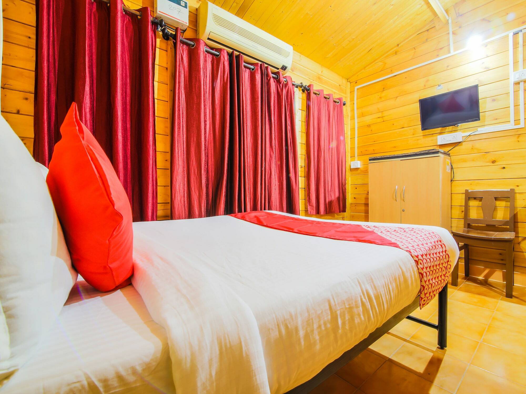 Royal Suites Anjuna Bagian luar foto