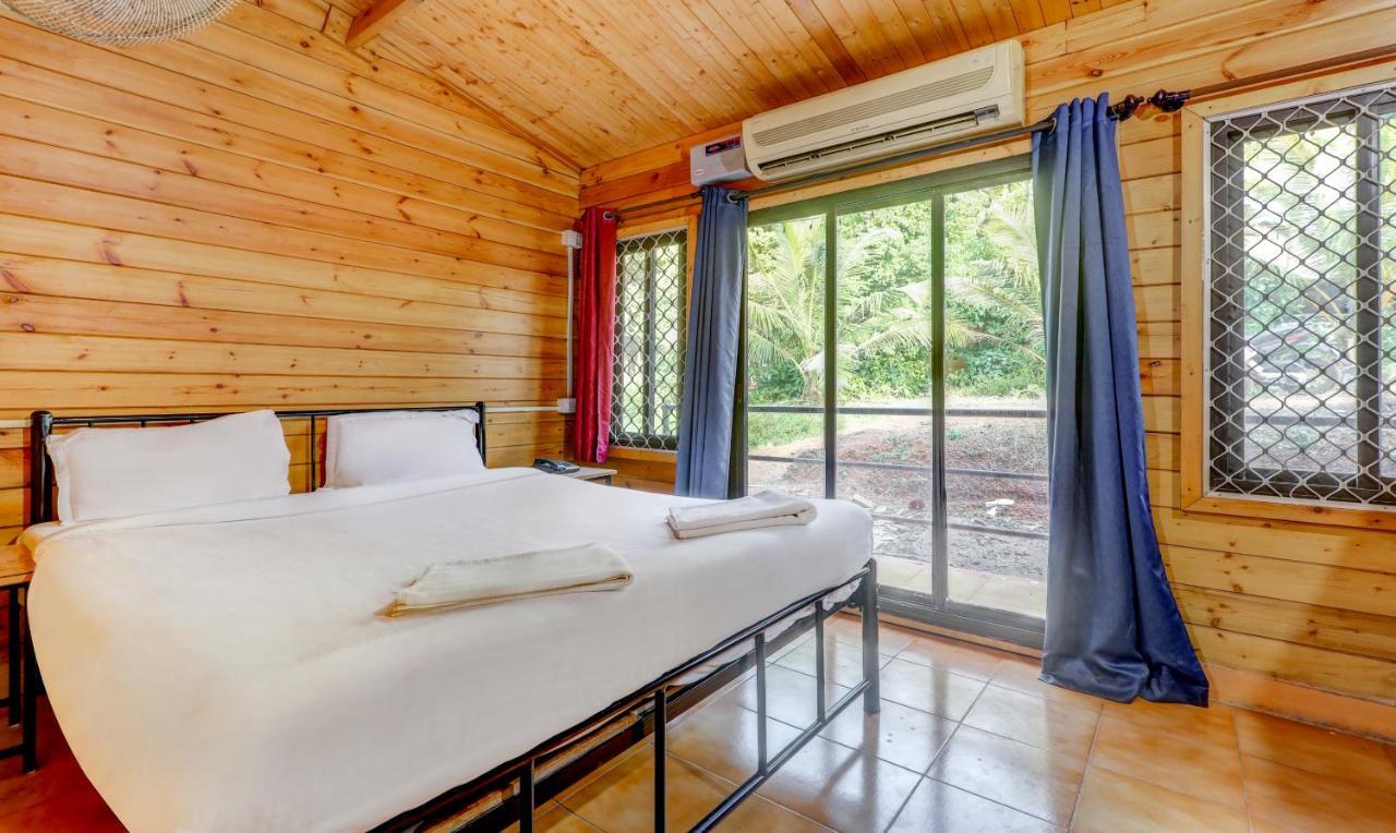 Royal Suites Anjuna Bagian luar foto
