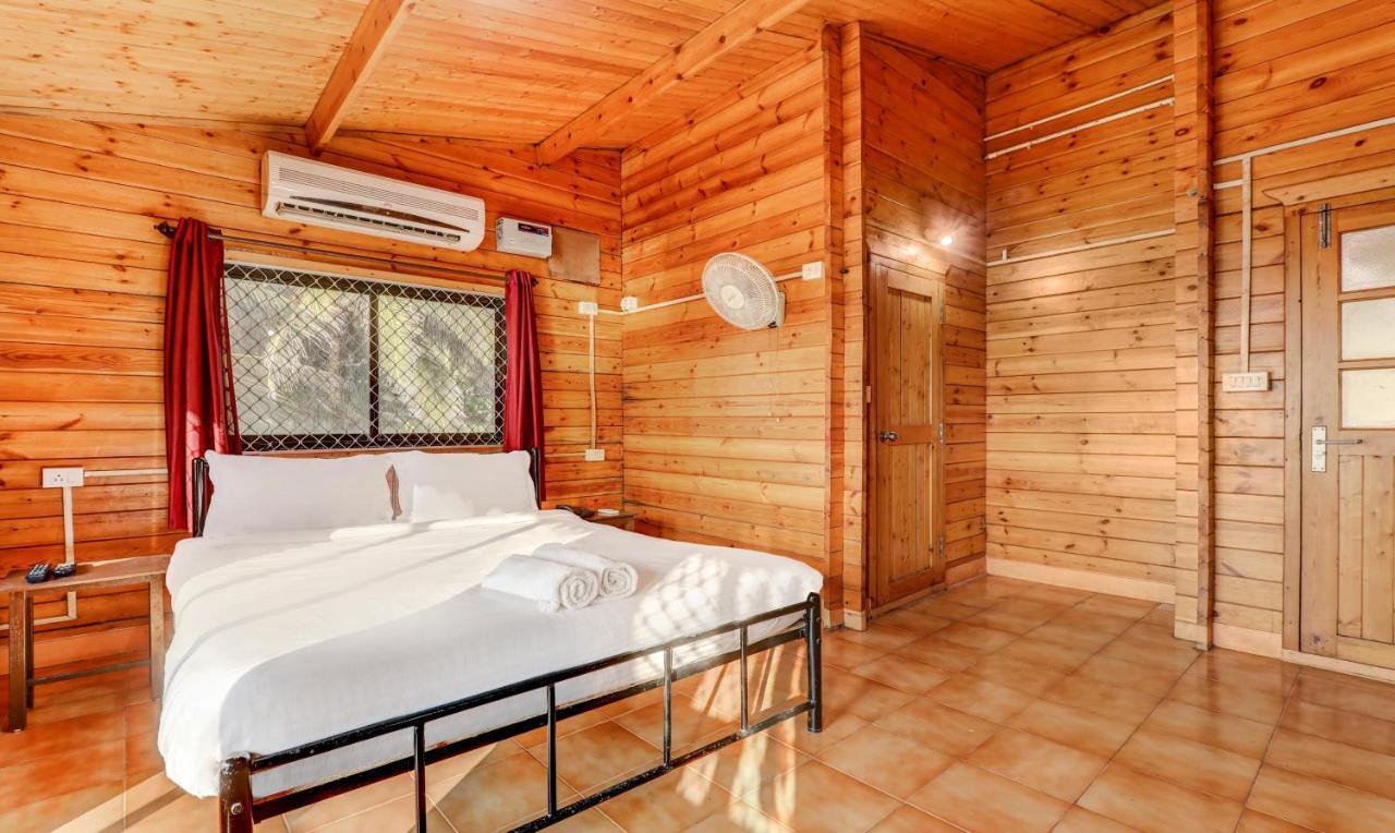 Royal Suites Anjuna Bagian luar foto